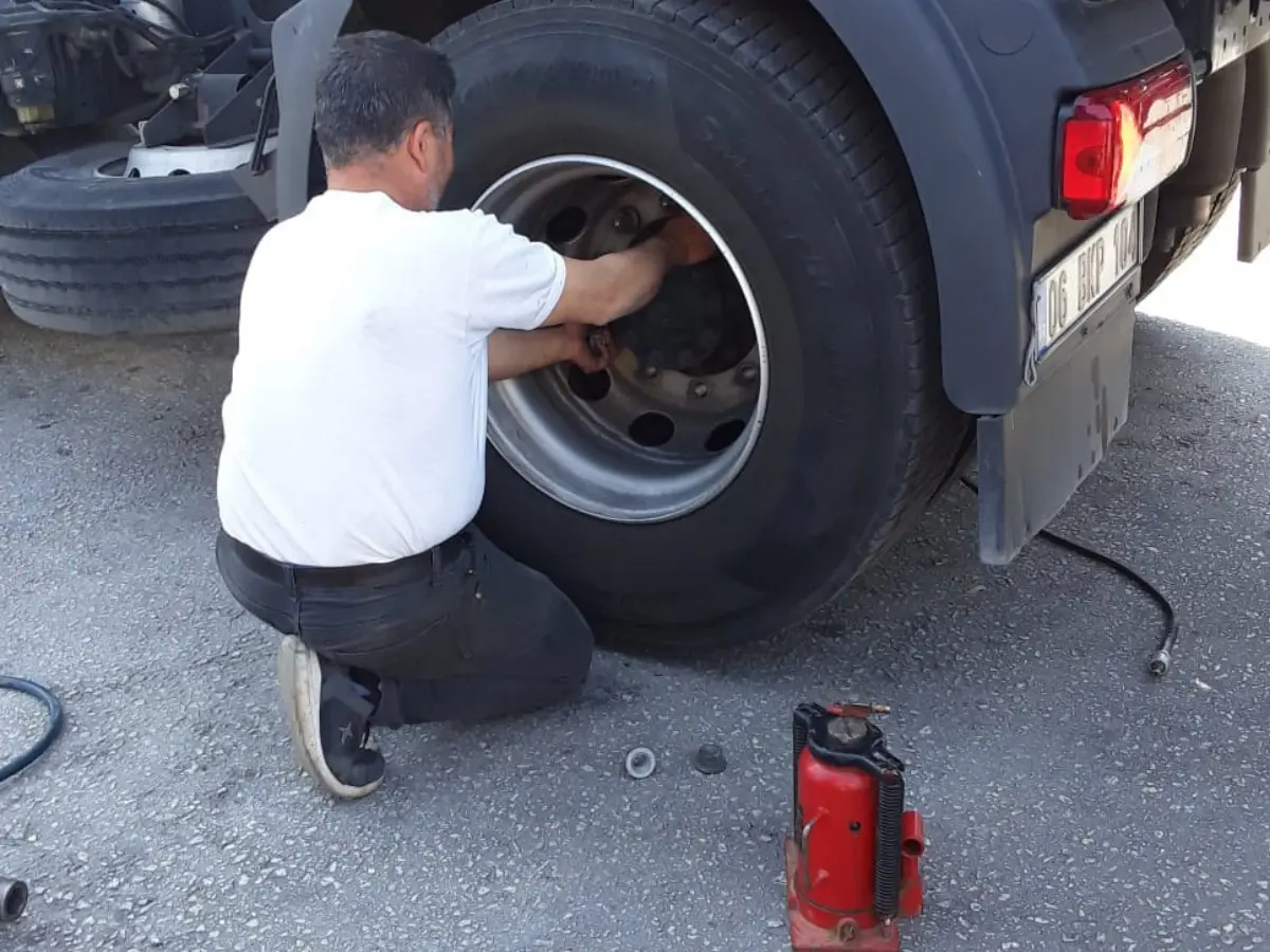 Akpınar Oto Lastikçi